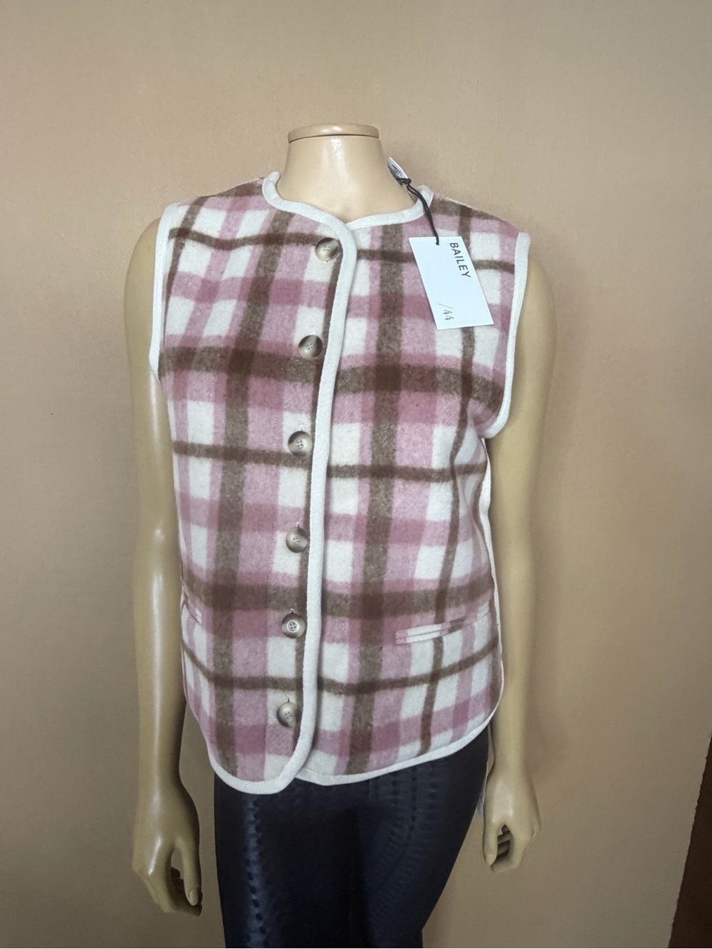 NWT Bailey 44 Reversible Sherpa plaid button down vest in Pink & Brown Sz small
